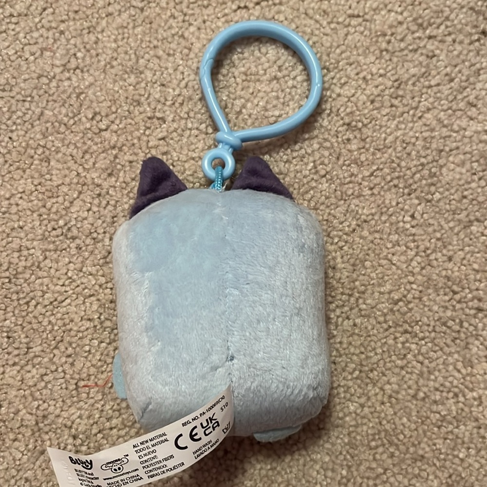 Bluey Stuffed Keychain - Picture 2 of 3